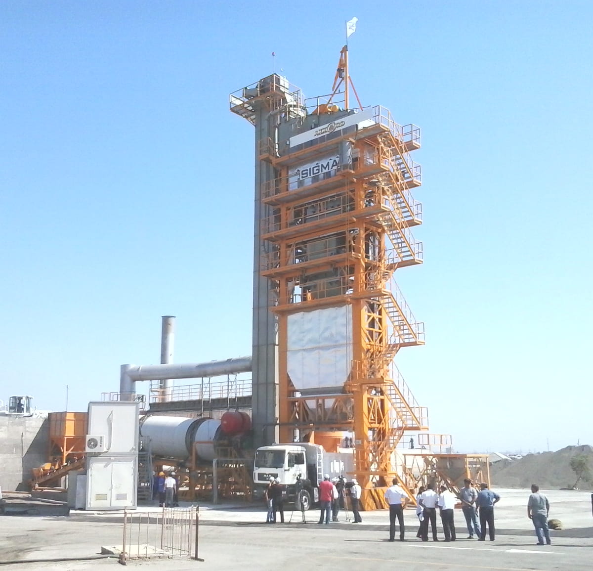 240 t/h Sigma asphalt plant with 80 tons hot-mix storage in Baku / Azerbaijan